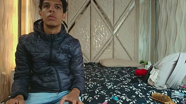 Hotcouple 222 online show from 02/10/26, 07:23