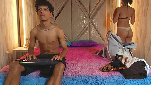 Hotcouple 222 online show from 03/11/26, 07:25