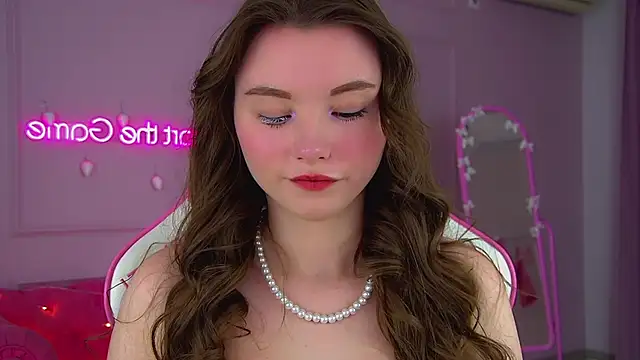 KeiraAsti online show from 12/22/25, 06:05