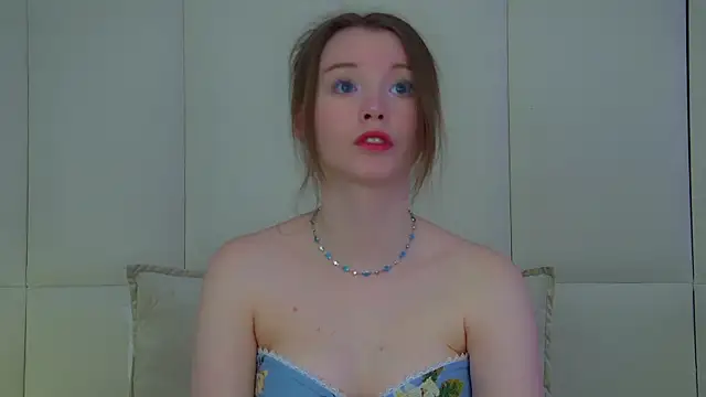 KeiraAsti online show from 03/01/26, 06:48