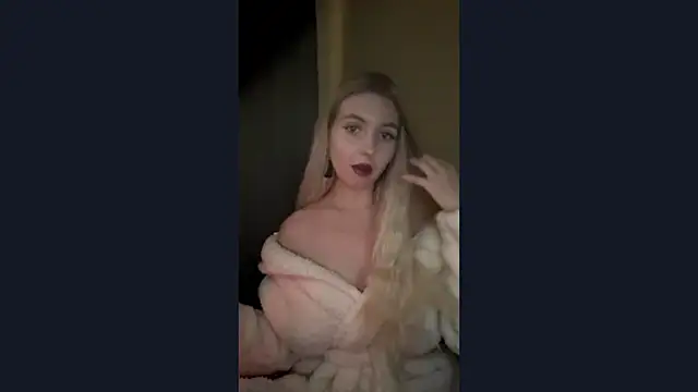 sindi love u online show from 10/20/25, 08:15
