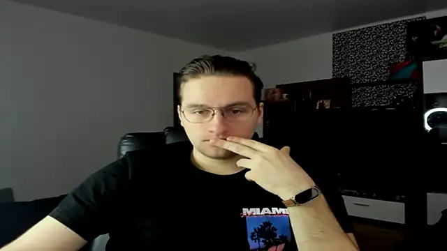 romiosabrino online show from 01/09/26, 12:41