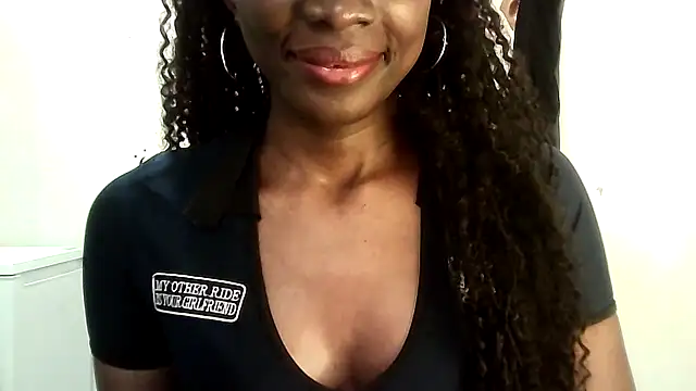 Chatdoll2 online show from 10/15/25, 04:07