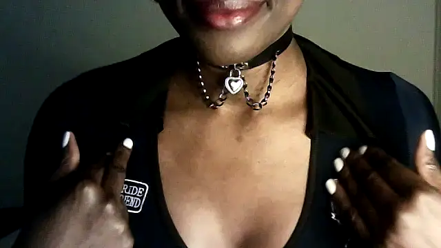 Chatdoll2 online show from 02/25/26, 04:49