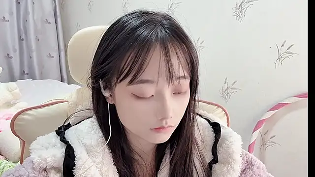 puppy-999 online show from 11/14/25, 10:25