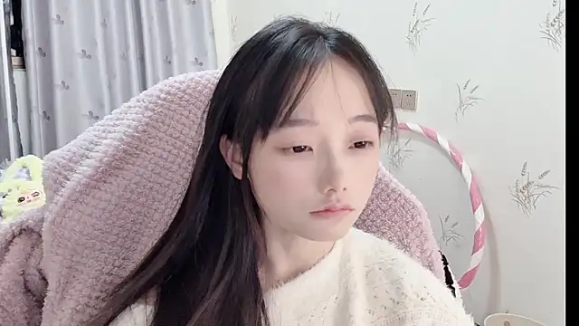 puppy-999 online show from 11/18/25, 03:16