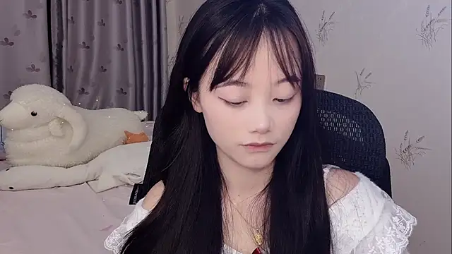 Snapshot of puppy-999 chatting on 06/02/26, 01:24 puppy-999 online show from 06/02/26, 01:24