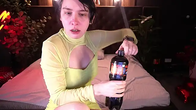 LiviaShy online show from 02/17/26, 08:15