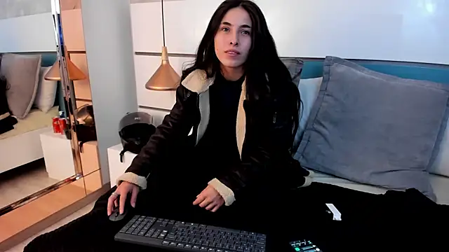 Ashkoreh online show from 04/17/26, 03:26