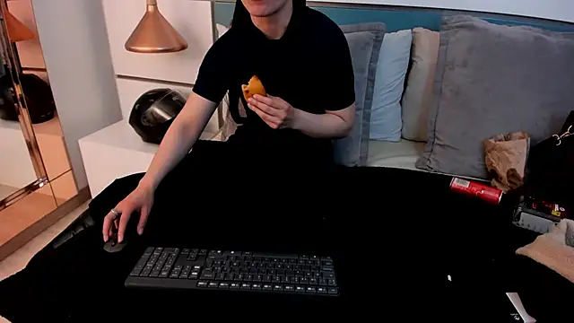 Ashkoreh online show from 04/22/26, 03:35