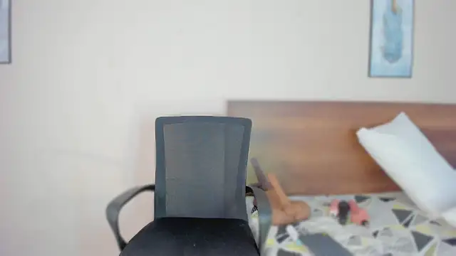 Snapshot of Niicol_Jenner chatting on 02/09/26, 04:38 Niicol Jenner online show from 02/09/26, 04:38