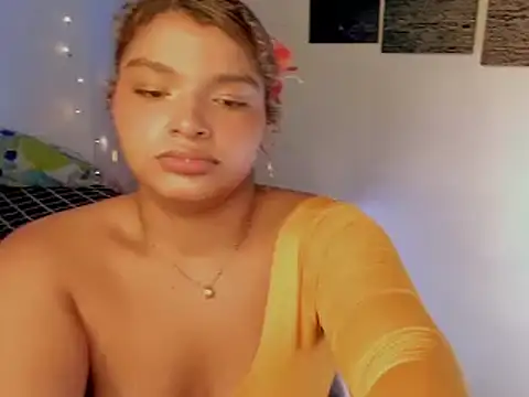 chloe kisses online show from 04/21/26, 11:27