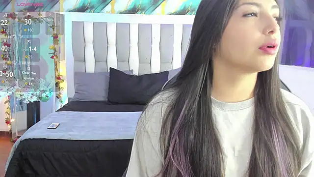 Adaara Rey online show from 11/24/25, 08:30