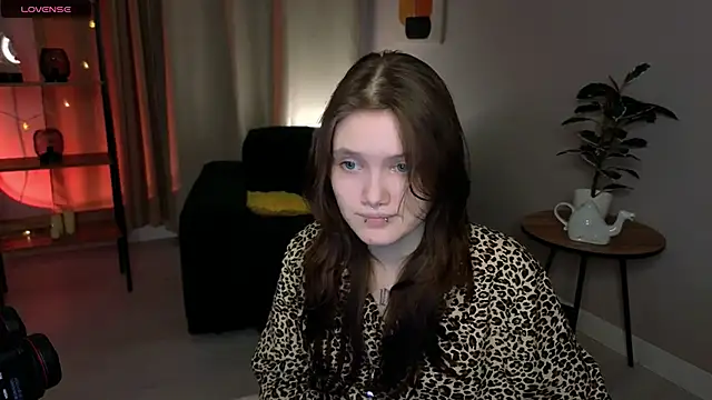 Dilara xBaby online show from 04/25/26, 09:23