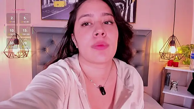 aisha duque online show from 02/19/26, 07:43