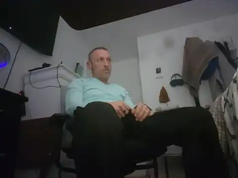 Scott654538 online show from 05/26/26, 07:59