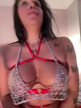 Bella  Wood online show from 02/06/26, 11:52