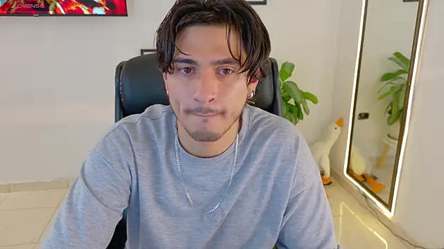 Elian savoy online show from 12/02/25, 01:44