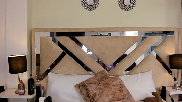 ximena vasquez8 online show from 02/03/26, 06:22