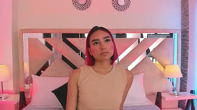 ximena vasquez8 online show from 04/06/26, 03:59