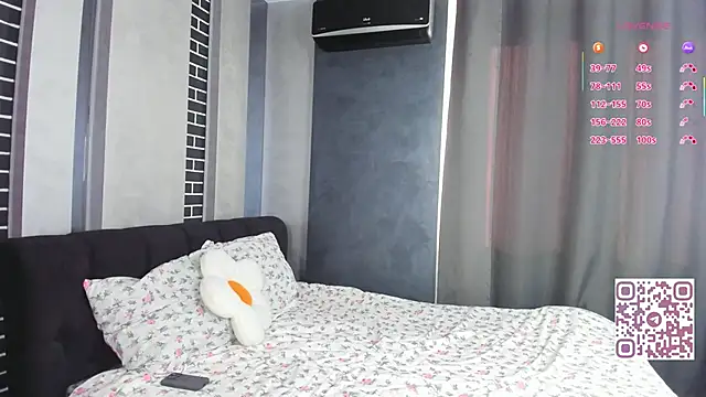 ElvinaRose online show from 09/18/25, 03:41