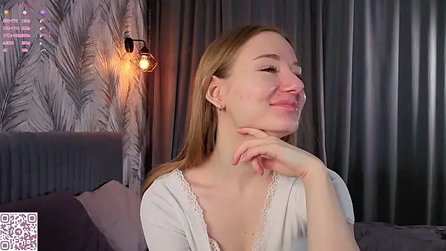 ElvinaRose online show from 02/18/26, 03:24