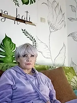 Catty Lady online show from 02/07/26, 08:45