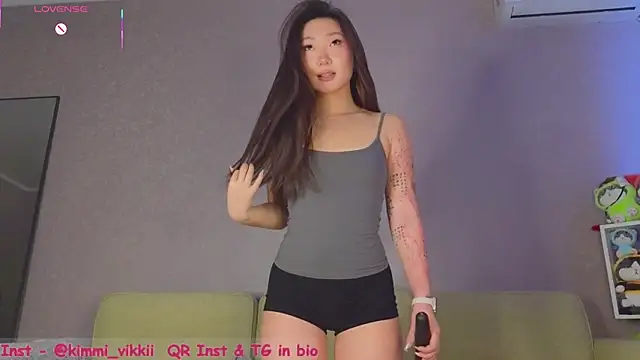 SooCutie online show from 04/25/26, 07:33