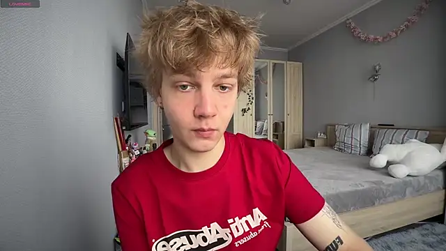 olivertasty online show from 07/26/26, 03:08
