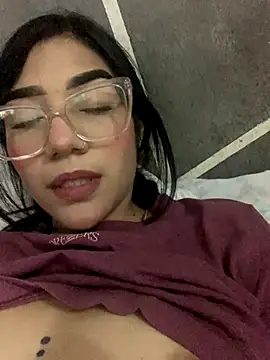 ElaRose 12 online show from 12/04/25, 09:23