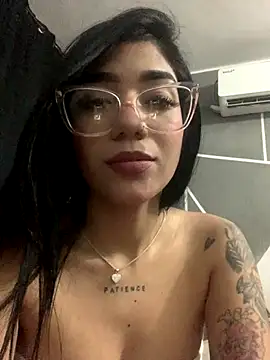 ElaRose 12 online show from 12/20/25, 09:33