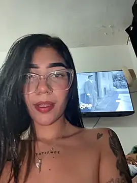 ElaRose 12 online show from 04/20/26, 08:21