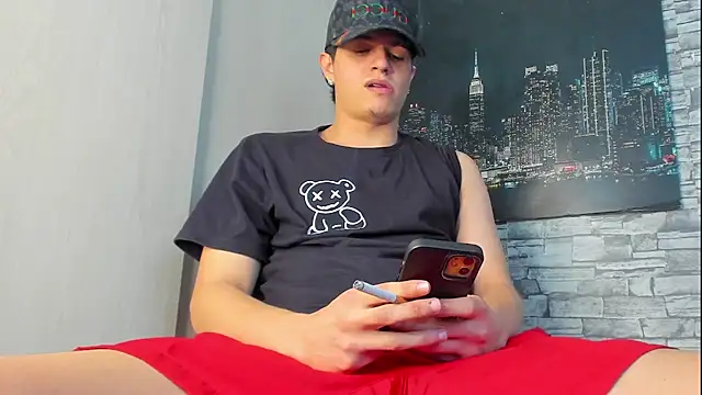 Themasterhades 777 online show from 10/03/25, 07:44