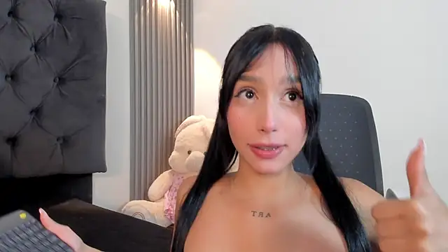 Snapshot of Dulce_Maay chatting on 11/07/25, 03:28 Dulce Maay online show from 11/07/25, 03:28