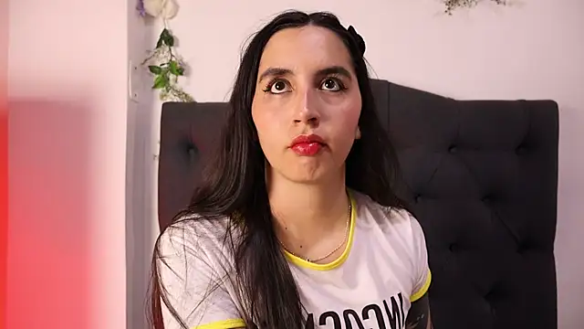 kaylee lee online show from 10/06/25, 04:21