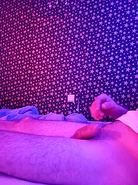 picyu060 online show from 12/16/25, 04:45