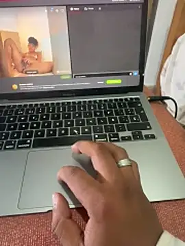 Minidemonkush online show from 02/18/26, 12:17