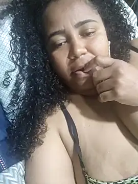 Snapshot of Rafaschuler chatting on 09/25/25, 12:36 Rafaschuler online show from 09/25/25, 12:36