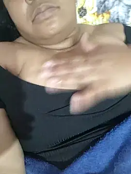 Snapshot of Rafaschuler chatting on 11/05/25, 03:39 Rafaschuler online show from 11/05/25, 03:39