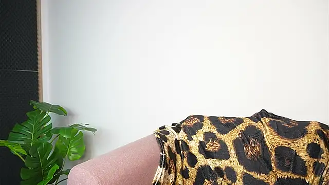 Snapshot of mirindana chatting on 09/19/25, 09:26 mirindana online show from 09/19/25, 09:26