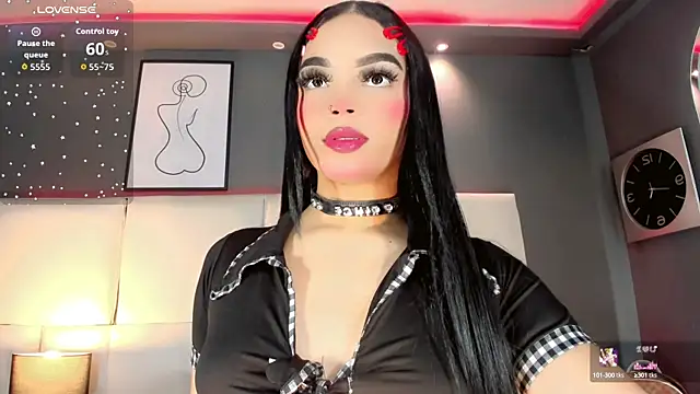 LiaFernandaa online show from 09/18/25, 02:08