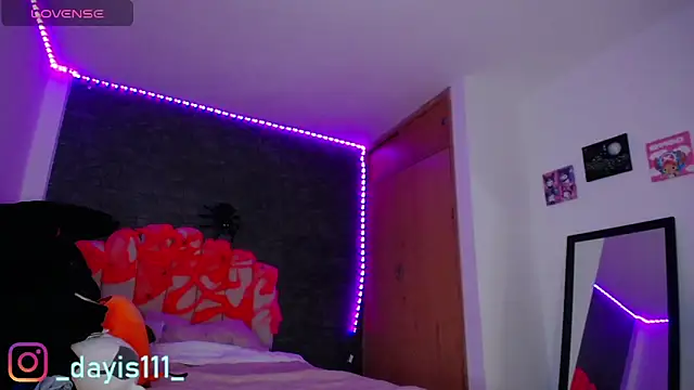 dayis sweet online show from 10/28/25, 11:51