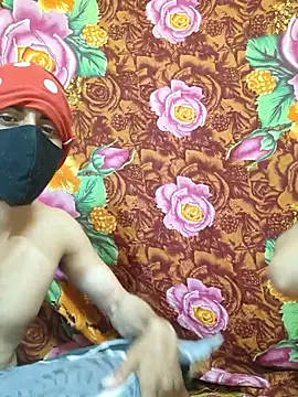 Seducing couple online show from 02/21/26, 05:36