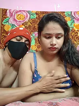 Seducing couple online show from 07/06/26, 03:47