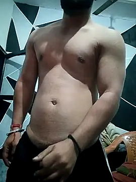 Kartikkartik8595 online show from 11/17/25, 09:42