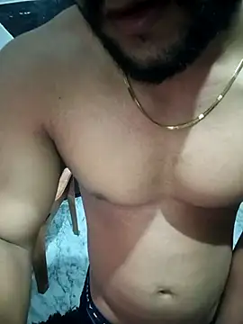 Kartikkartik8595 online show from 01/05/26, 08:56