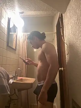 Snapshot of Papiluis96 chatting on 09/21/25, 03:41 Papiluis96 online show from 09/21/25, 03:41