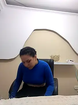 Abbyjoness21 online show from 10/22/25, 09:03