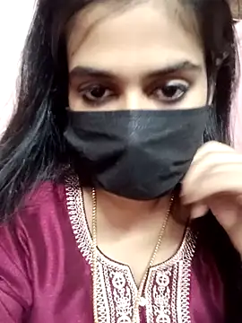 Snapshot of umairahaasan_1 chatting on 09/21/25, 10:28 umairahaasan 1 online show from 09/21/25, 10:28