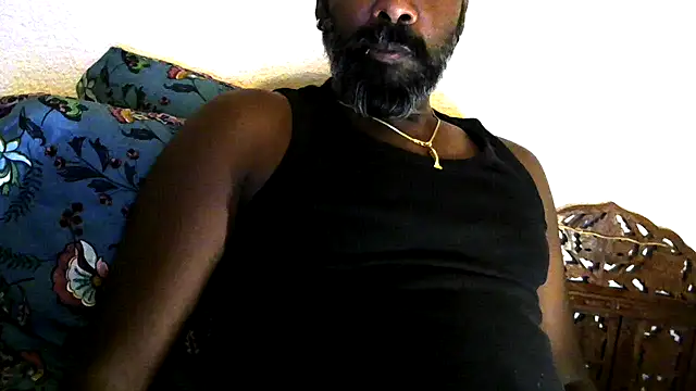 frenchblackc31 online show from 01/12/26, 09:53